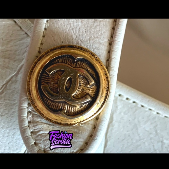 Chanel Vintage Ballerina Ballet Flats White Black Two Tone Leather Gold CC Logo - Picture 6 of 12